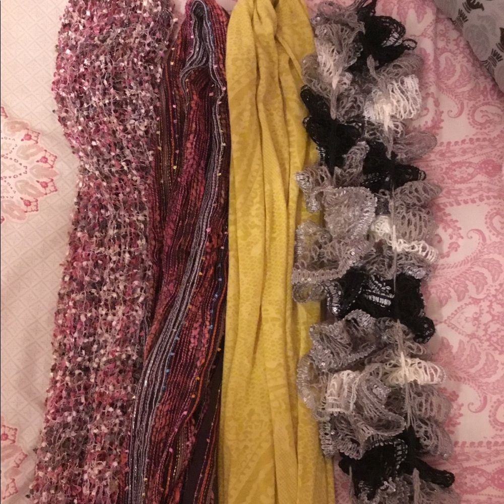 4 Scarf bundle
